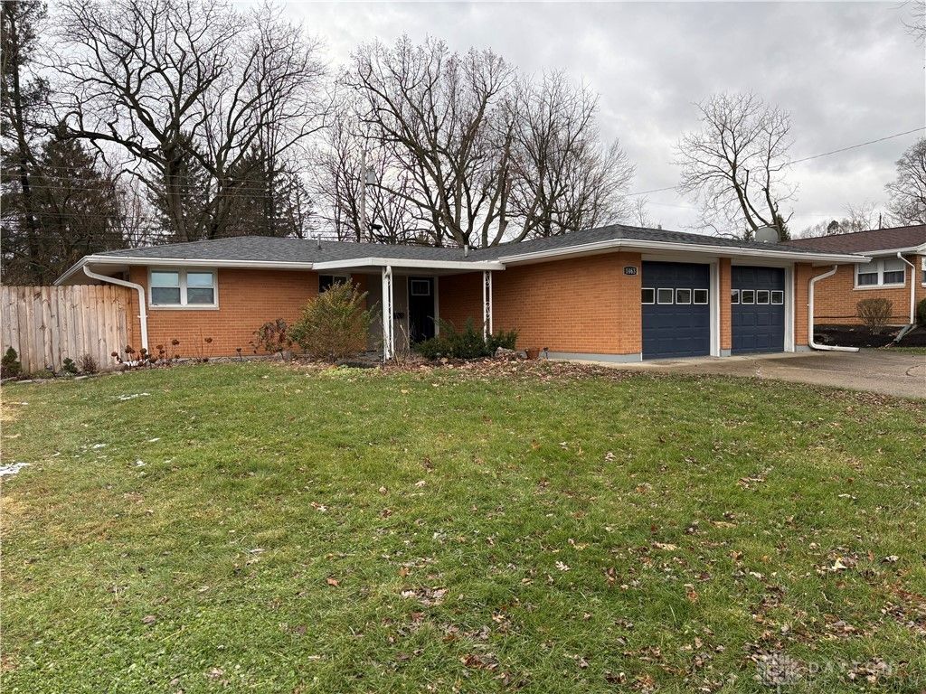 1463 Maplegrove Drive, Fairborn, OH 45324