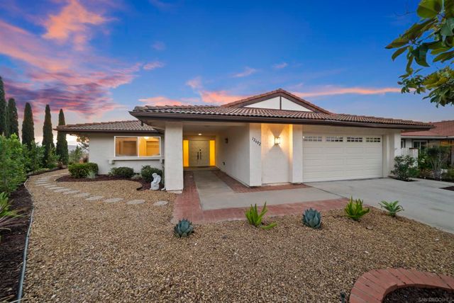 12602 Senda Acantilada, San Diego, CA 92128