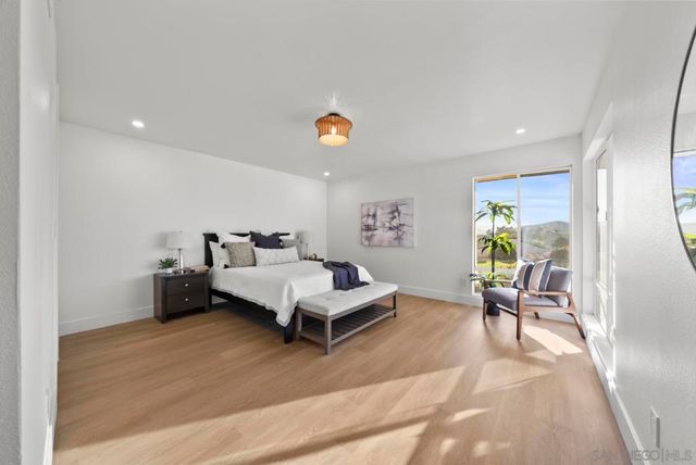 12602 Senda Acantilada, San Diego, CA 92128