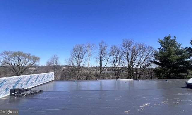 2757 N NELSON ST, Arlington, VA 22207