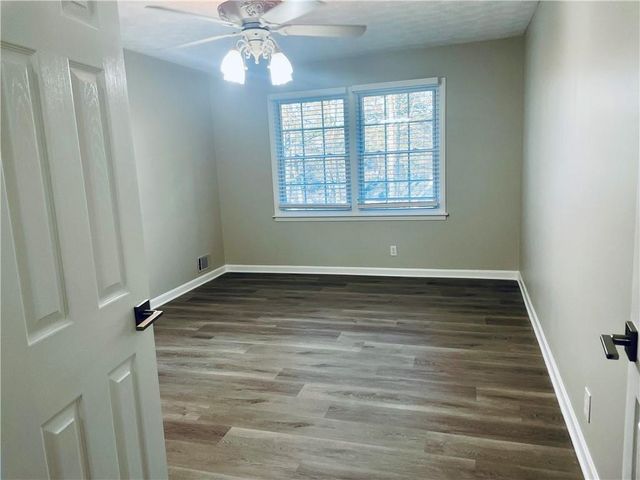 637 Rae Drive, Lawrenceville, GA 30044