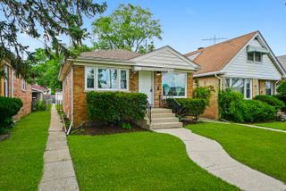 1032 Eastern Avenue, Bellwood, IL 60104