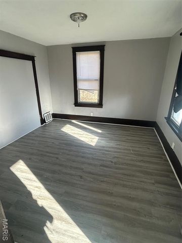 3727 Salome Avenue, Pine Lawn, MO 63121