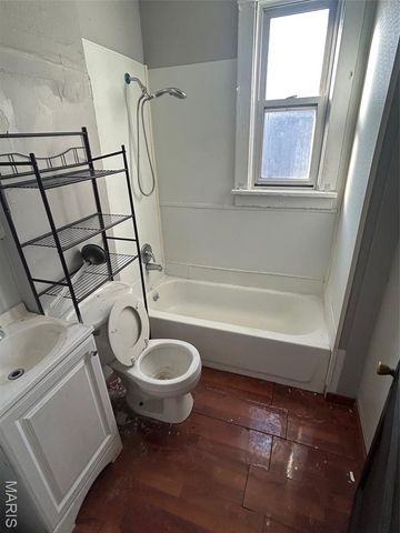 3727 Salome Avenue, Pine Lawn, MO 63121