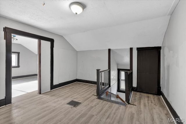 3727 Salome Avenue, Pine Lawn, MO 63121