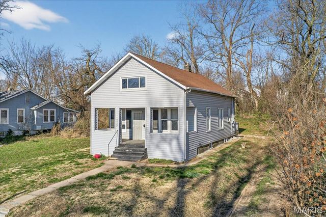 3727 Salome Avenue, Pine Lawn, MO 63121