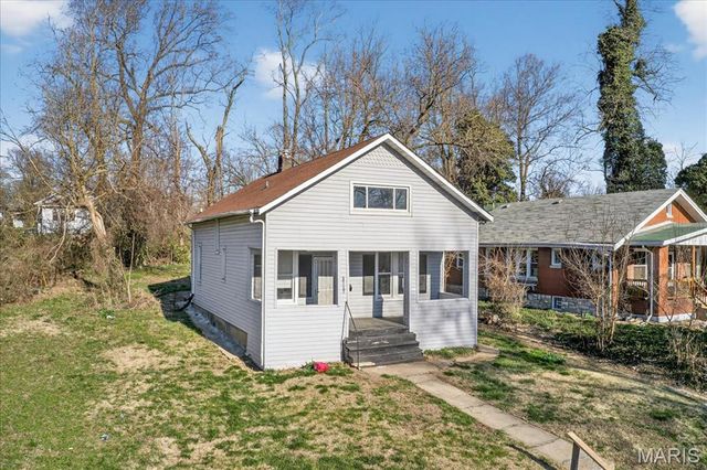 3727 Salome Avenue, Pine Lawn, MO 63121
