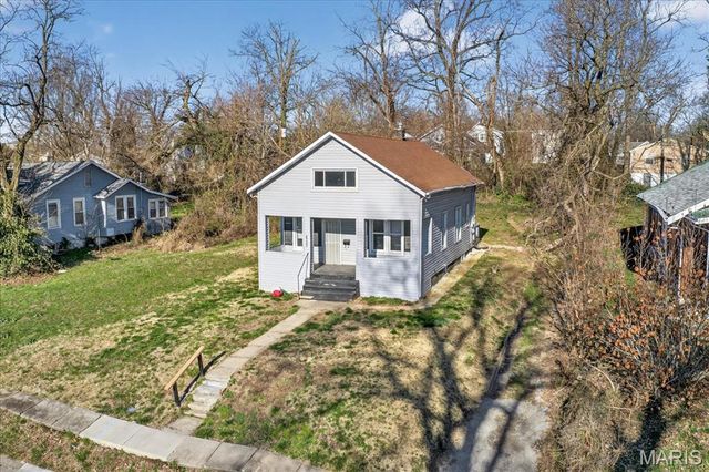 3727 Salome Avenue, Pine Lawn, MO 63121