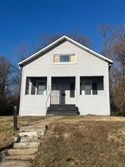 3727 Salome Avenue, Pine Lawn, MO 63121