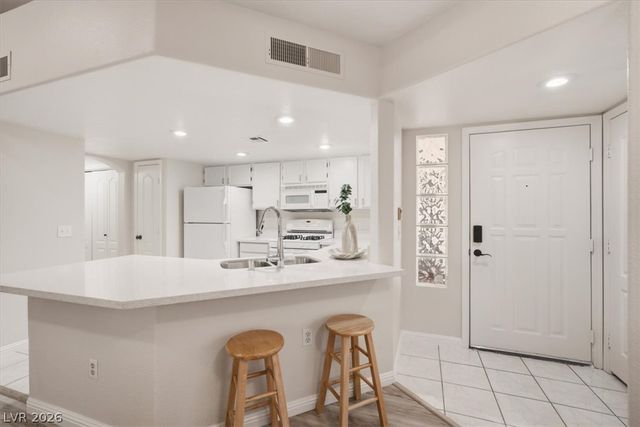 7400 West Flamingo Road 2058, Las Vegas, NV 89147