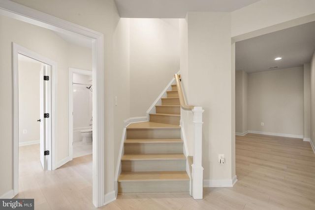 17534 WANDERING RUDY LN, Leesburg, VA 20175