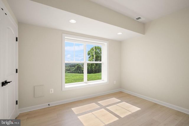 17534 WANDERING RUDY LN, Leesburg, VA 20175