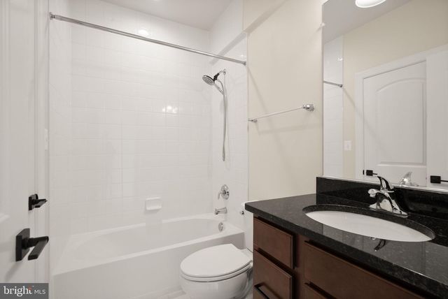 17534 WANDERING RUDY LN, Leesburg, VA 20175