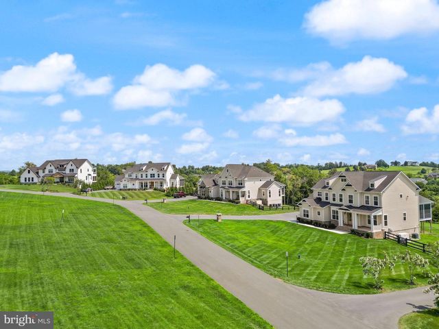 17534 WANDERING RUDY LN, Leesburg, VA 20175