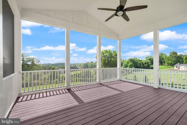17534 WANDERING RUDY LN, Leesburg, VA 20175