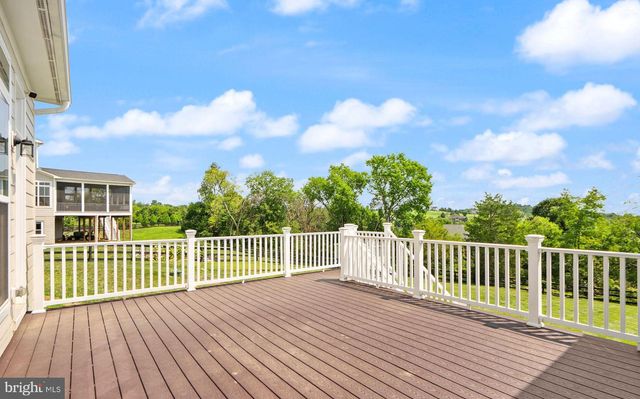 17534 WANDERING RUDY LN, Leesburg, VA 20175