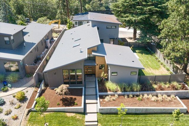 619 Elkader Street, Ashland, OR 97520