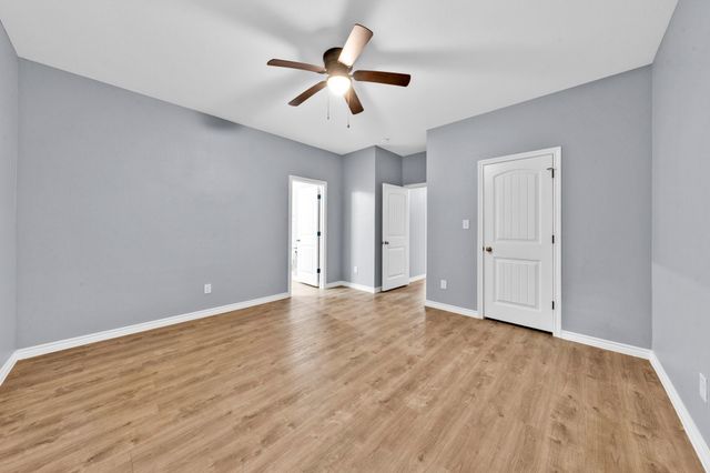 2909 S Scullin Avenue, Denison, TX 75020
