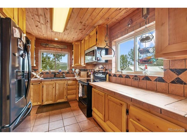1052 Crown Point Cir, Cripple Creek, CO 80813