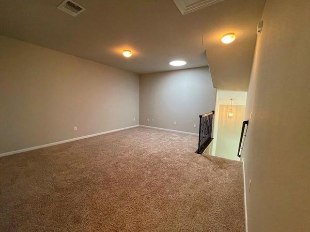 400 Hummingbird LN A, Austin, TX 78734