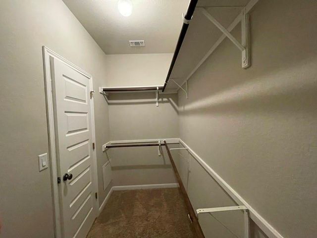 400 Hummingbird LN A, Austin, TX 78734