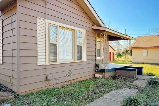 412 Sommerville Avenue, Moulton, AL 35640