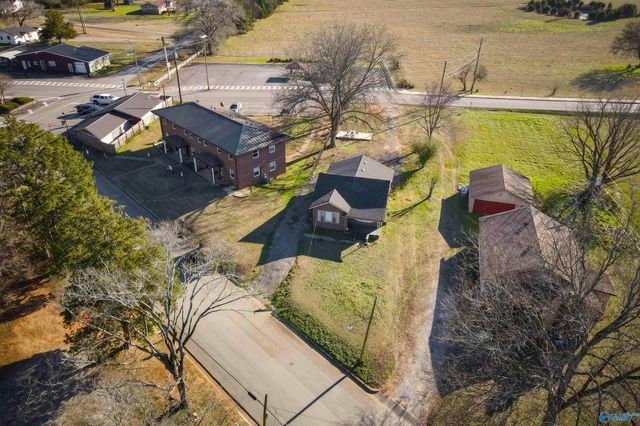 412 Sommerville Avenue, Moulton, AL 35640