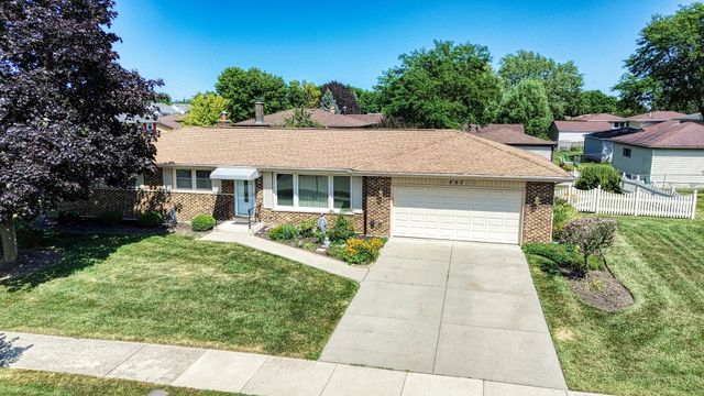497 JULIE Drive, Schaumburg, IL 60193