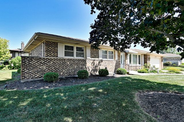 497 JULIE Drive, Schaumburg, IL 60193