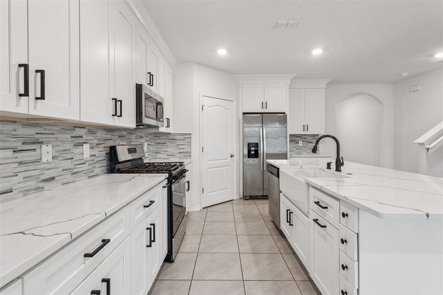 29505 CASPIAN STREET, Leesburg, FL 34748