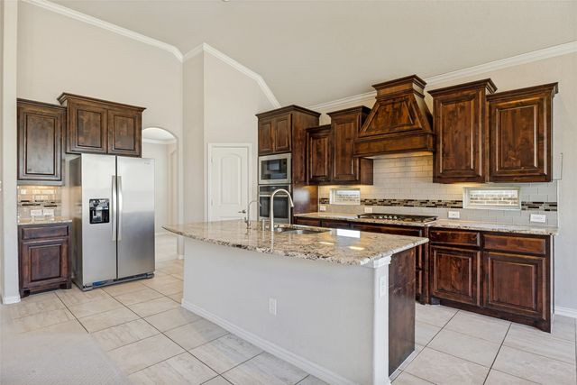 801 Feathering Way, Plano, TX 75074