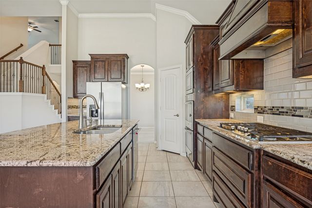 801 Feathering Way, Plano, TX 75074