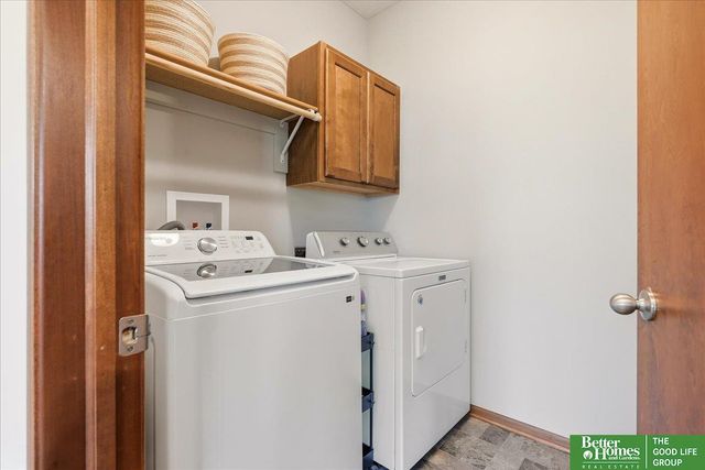 2868 Wagon Drive, Lincoln, NE 68507