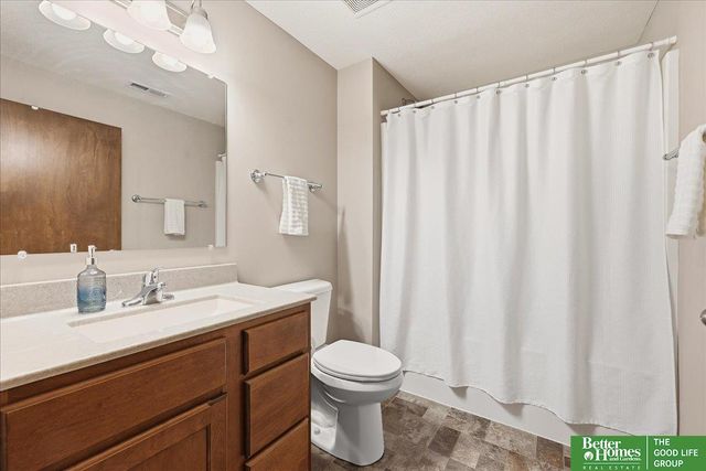 2868 Wagon Drive, Lincoln, NE 68507