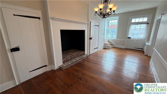 797 Main Street, Tatamy Boro, PA 18085