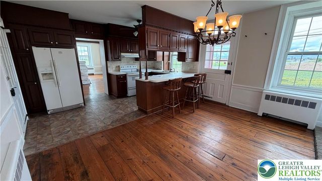 797 Main Street, Tatamy Boro, PA 18085