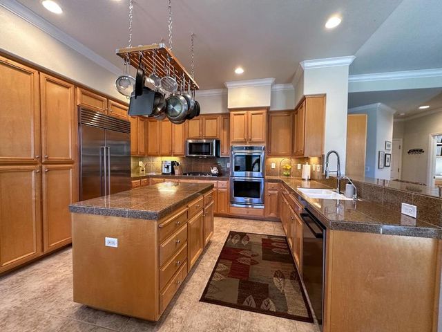 17629 Bentley Drive, Morgan Hill, CA 95037