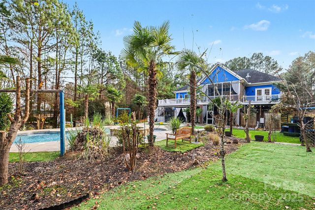 5418 Commodore Place, Clover, SC 29710