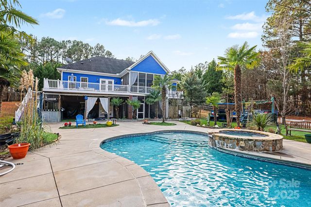 5418 Commodore Place, Clover, SC 29710