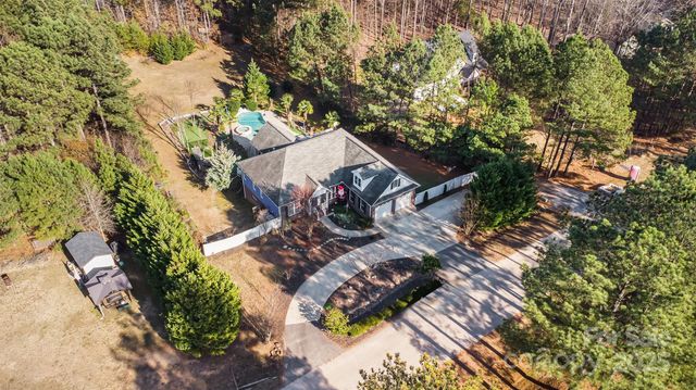 5418 Commodore Place, Clover, SC 29710