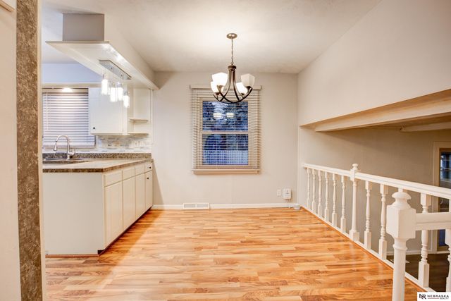 13604 Gold Street, Omaha, NE 68144