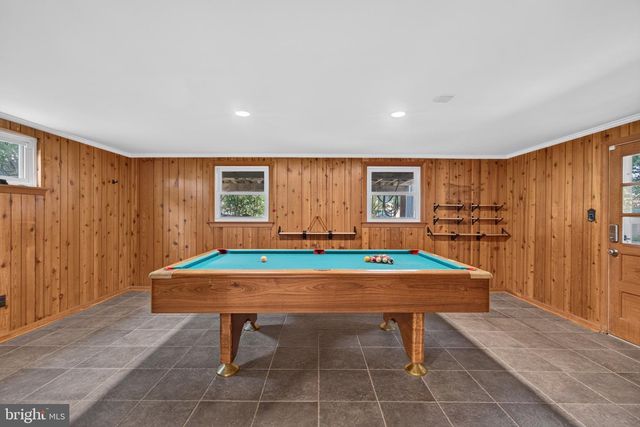 4 CEDAR AVE, Gaithersburg, MD 20877
