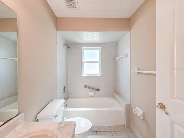 6 BOLLING LANE, Palm Coast, FL 32137