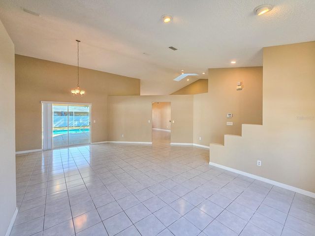 6 BOLLING LANE, Palm Coast, FL 32137