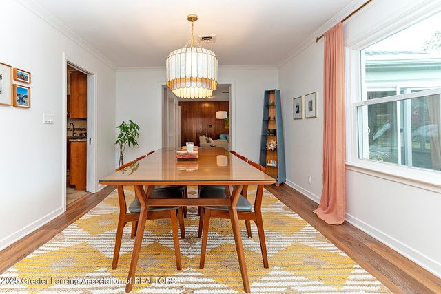 1120 Portage Path, East Lansing, MI 48823