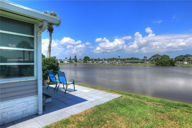 7664 Great Bear Lake Drive O21, Micco, FL 32976
