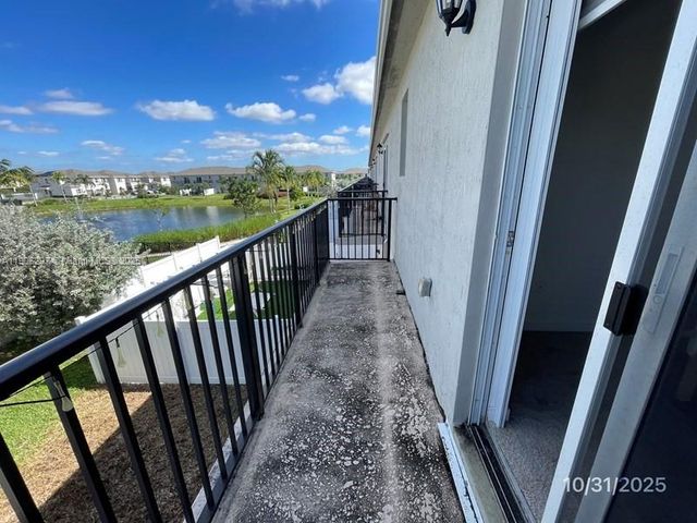 767 SE 18th St, Homestead, FL 33034