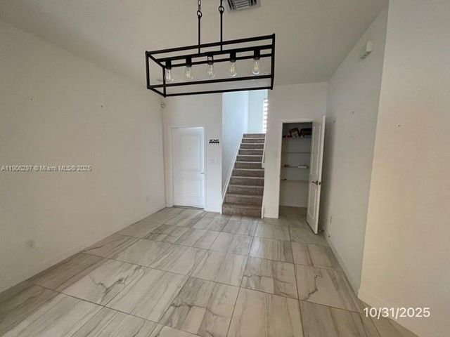 767 SE 18th St, Homestead, FL 33034