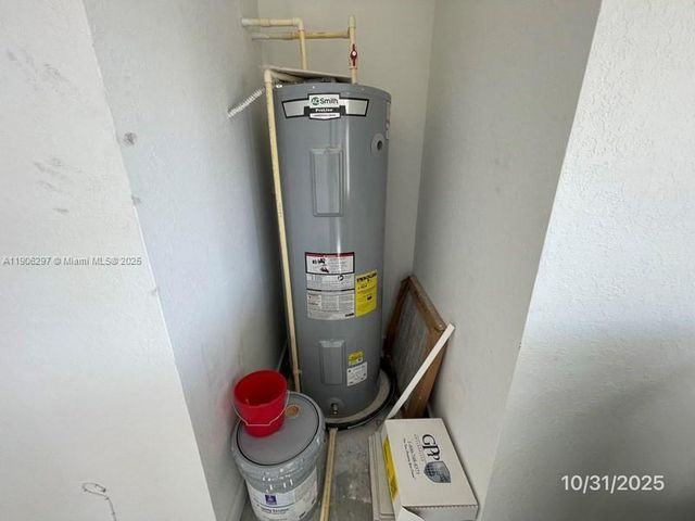 767 SE 18th St, Homestead, FL 33034