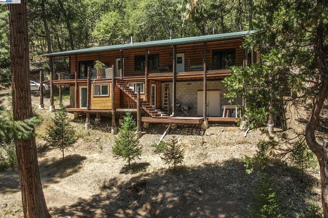 4298 Little Browns Creek Rd, Weaverville, CA 96093